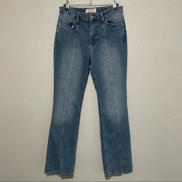 We The Free Blue Denim Center Inseam Straight Fit​​​ - Picture 1 of 6